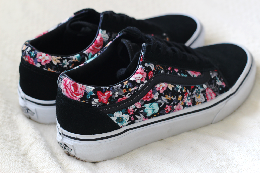 vans multi floral old skool
