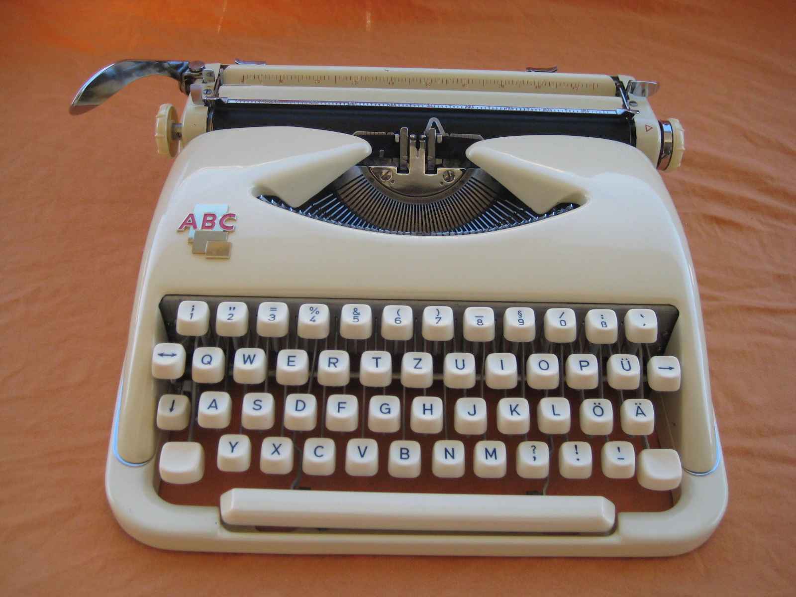 Retro Tech Geneva Visual Typewriter Index