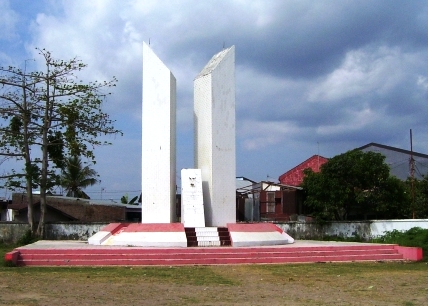 Monumen Emmy Saelan