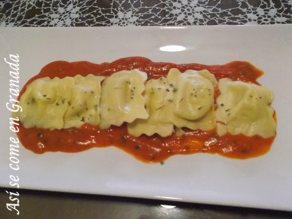 Pasta Fresca Rellena A Los Cuatro Quesos Con Salsa Cremosa {reto Cocineros Del Mundo}