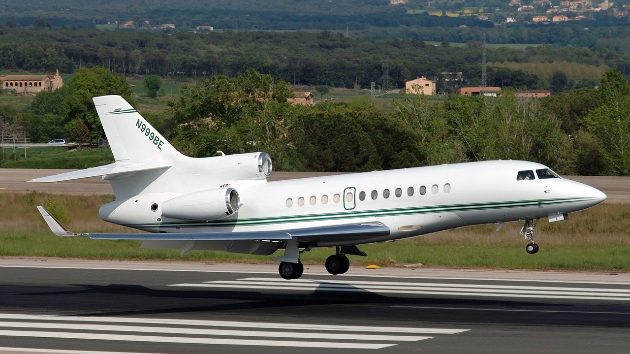 Execflyer Air Charter Execflyer Poll!! Best Looking Private Jet!