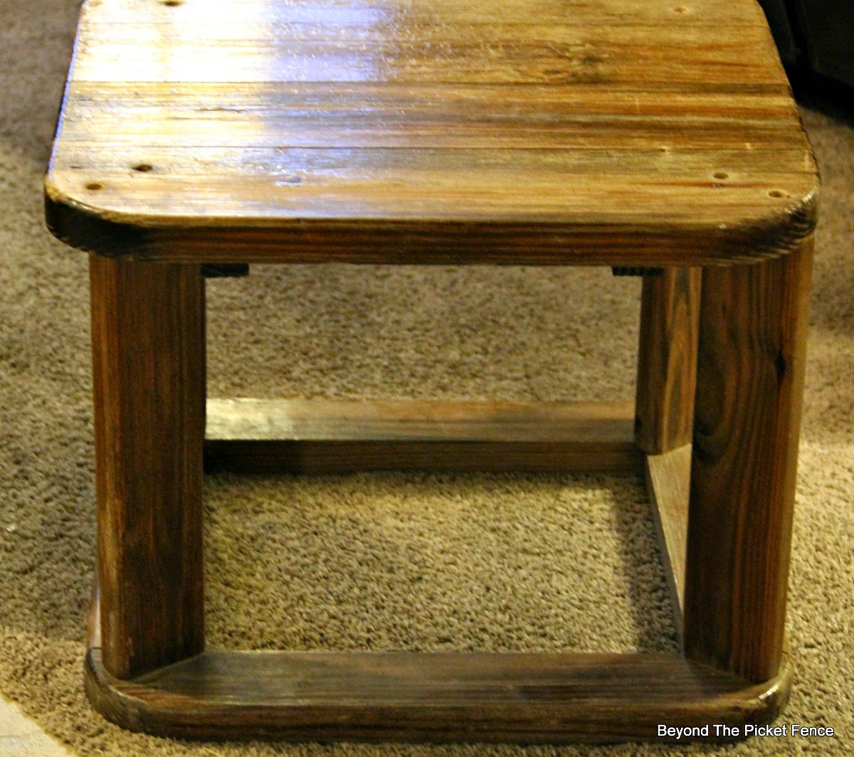 Beyond The Picket Fence End Table or What to Do With an Ugly Table