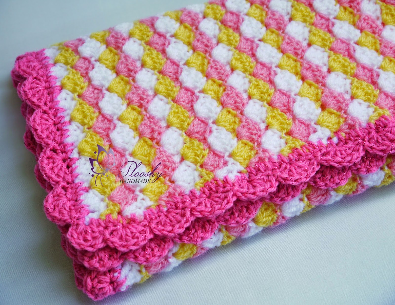 Plooshy Handmade Adorable crochet baby blanket (pattern/diagram).