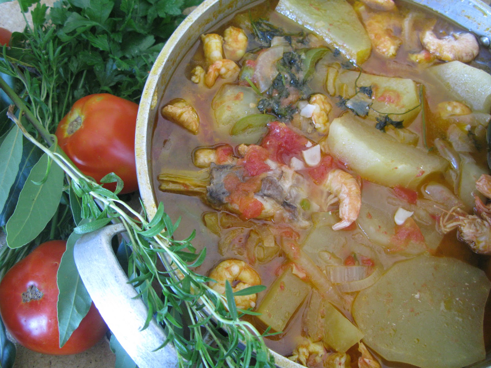 A Cozinha da Su Caldeirada de Tamboril