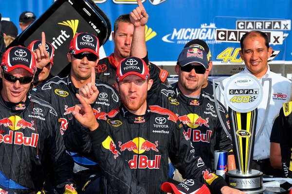 Brian+Vickers+7.jpg