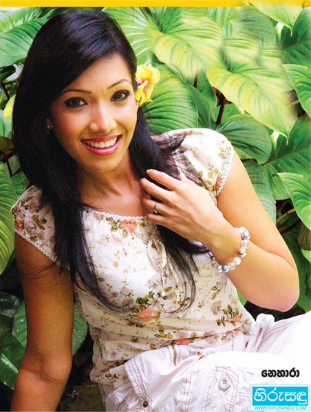 Nehara Pieris Hot Photos