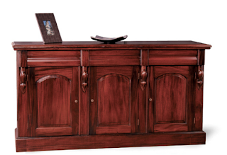 Tres aparadores vintage para un comedor con clase