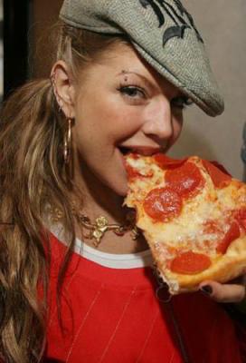 Comiendo Pizza