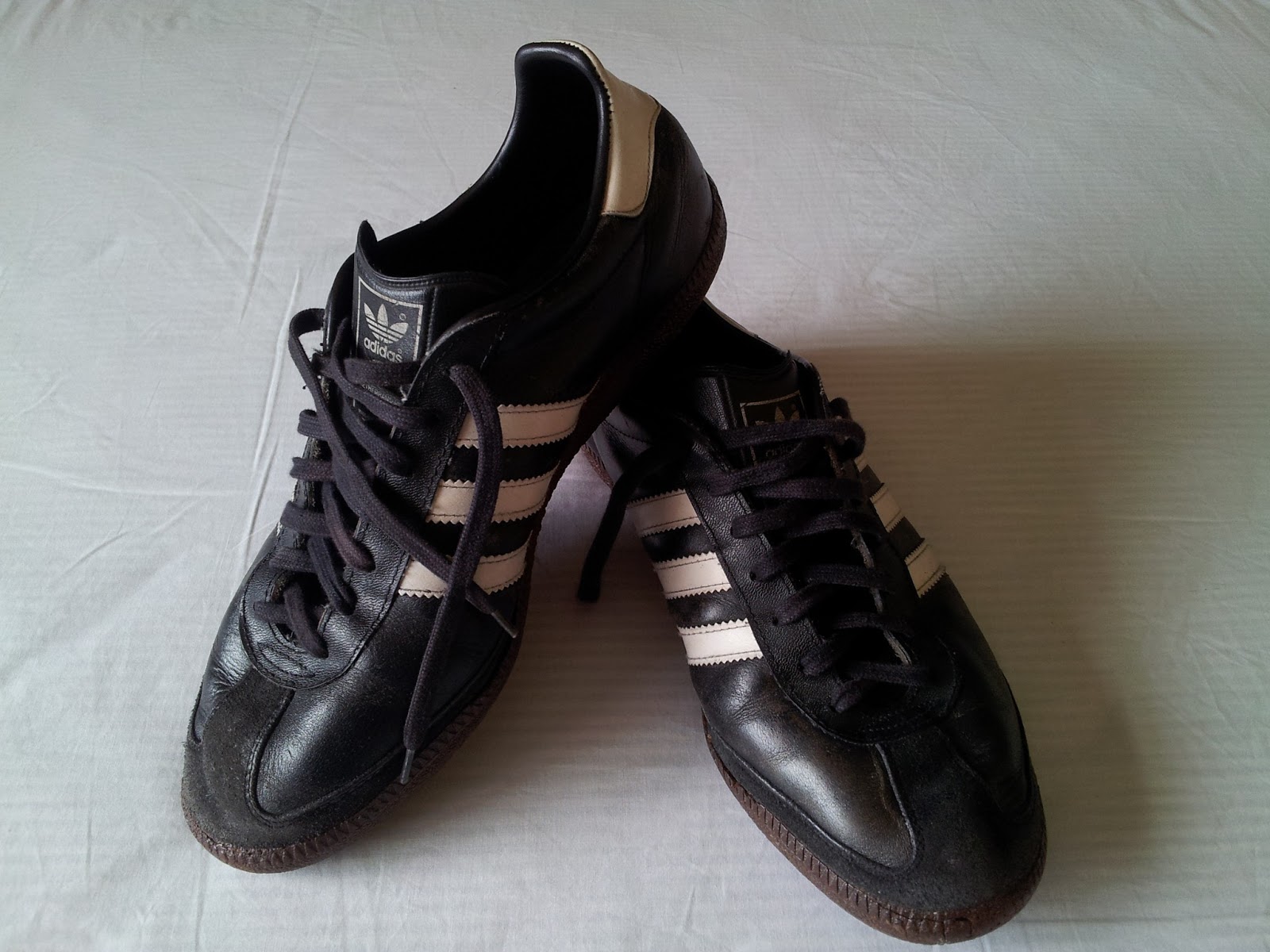 Slongkar: Adidas West Germany Shoes