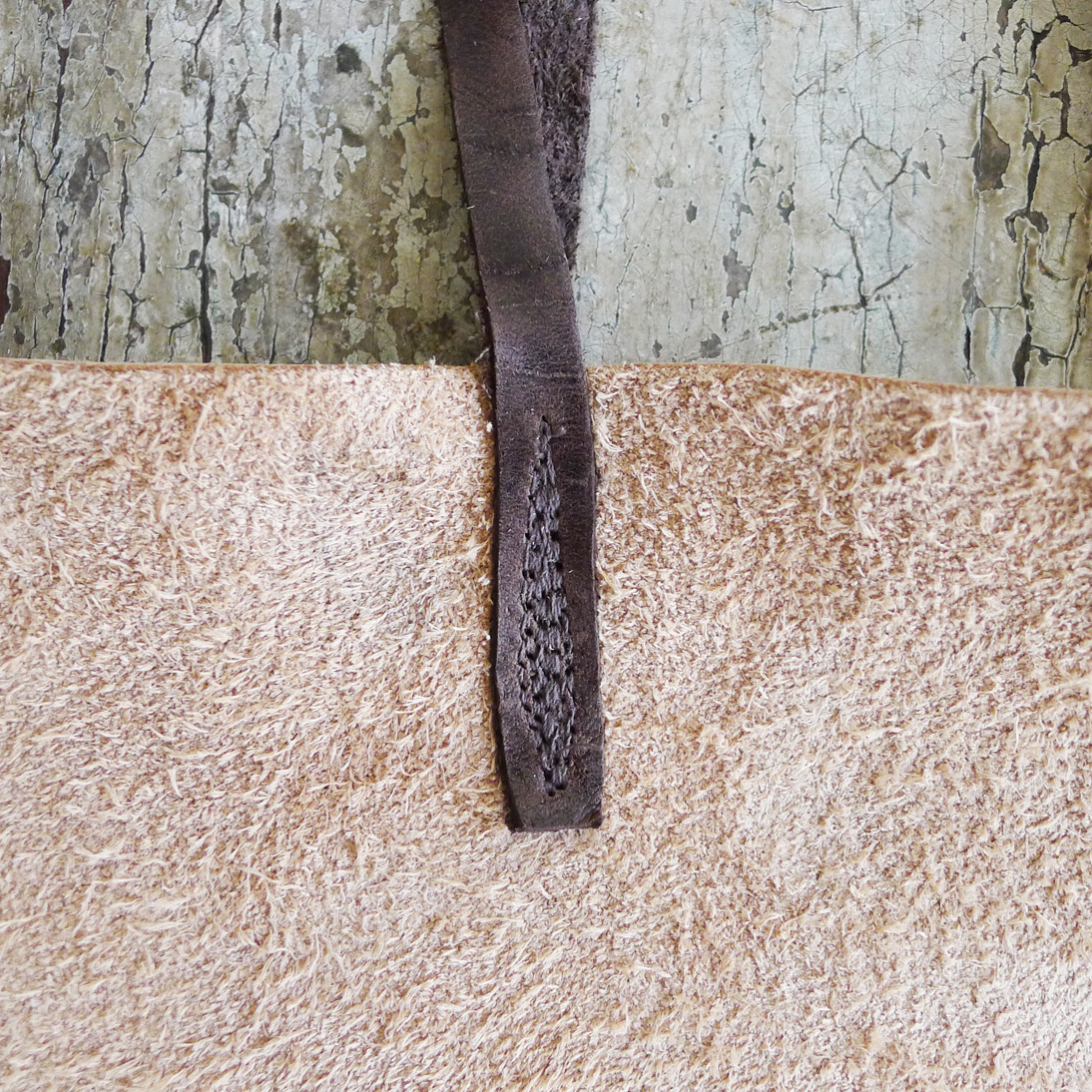 Specialty Dry Goods short strap feedbag pouch with tie & pocket