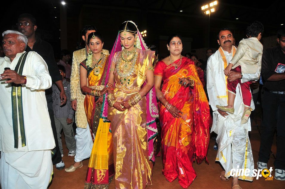 kochunda: Allu arjun marriage photos,stills