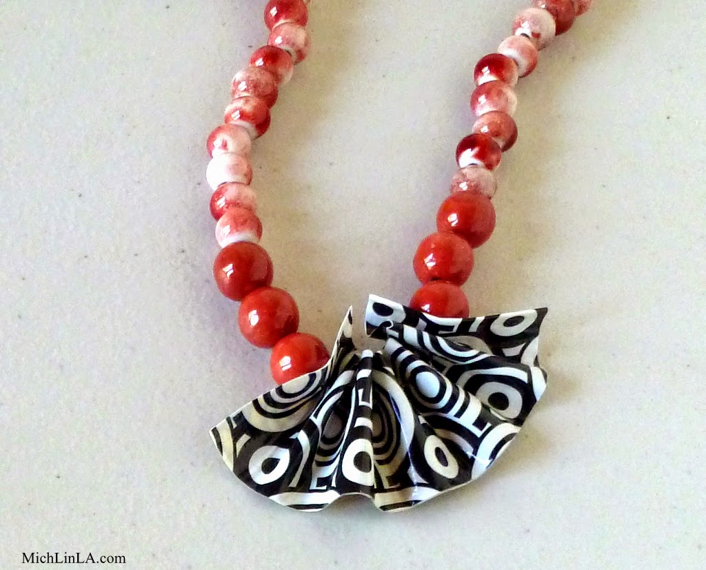Mich L. in L.A. Duct Tape Necklace Easy DIY!
