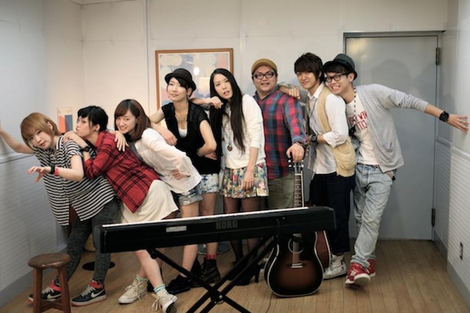 UNIVERSE IMAGINER Goosehouse dan Kisah Metaformasinya )