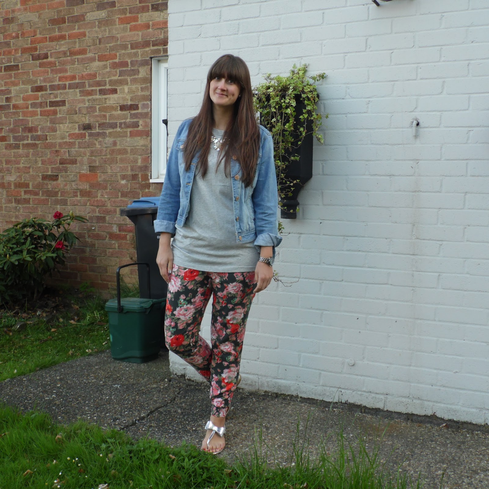 girlfriend jeans primark