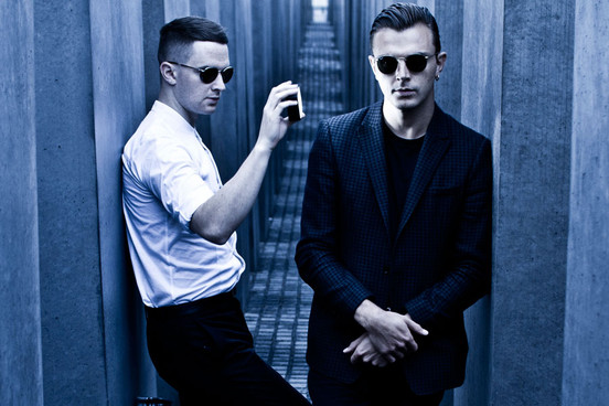 Скачать hurts some kind of heaven песню