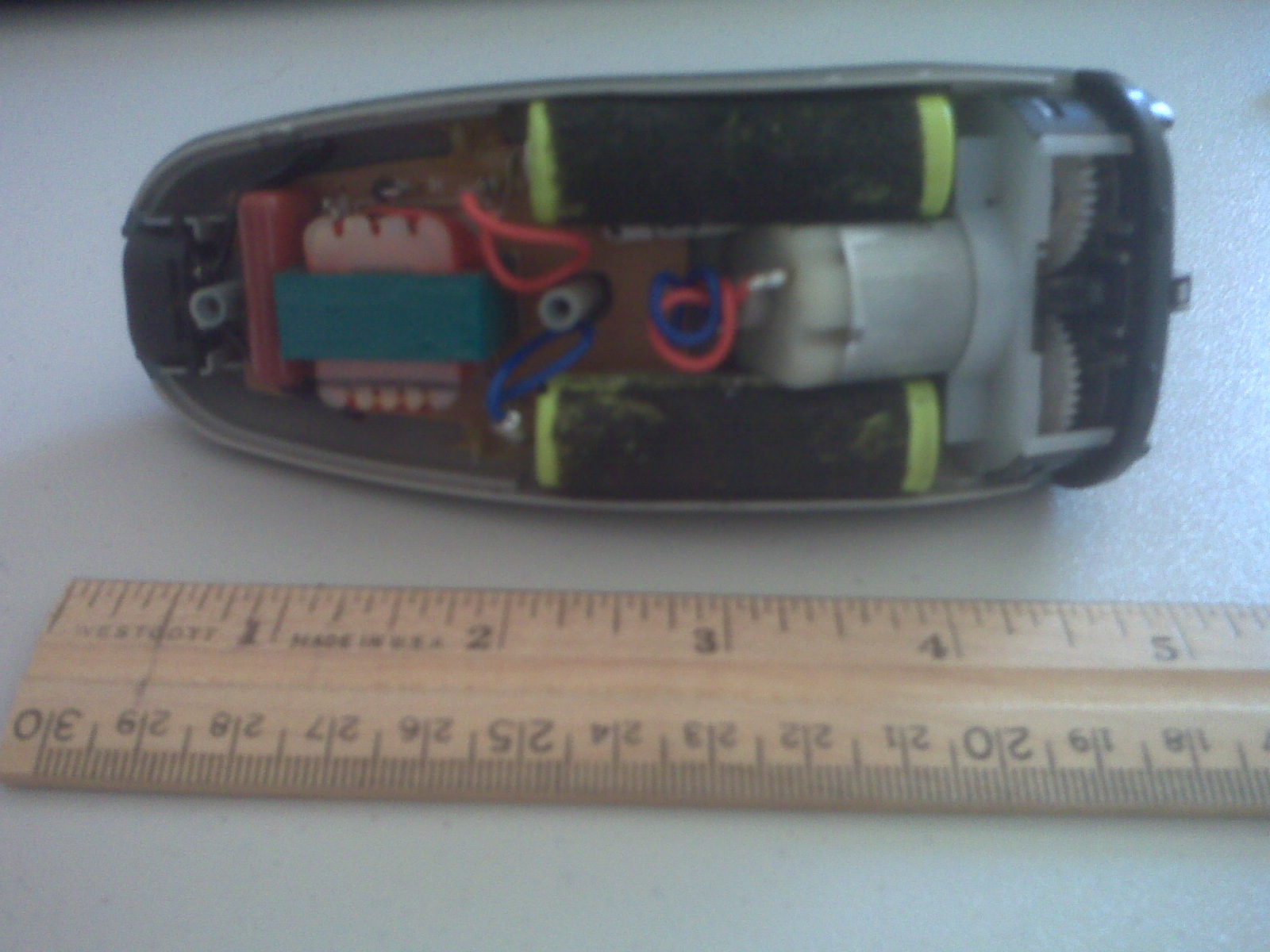 Omid's DIY web log Remington R842 Shaver Rechargeable Battery Replacement