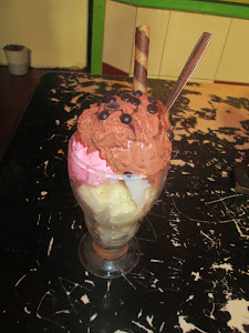 One of the largest and best "ICE CREAM'  in a cold dring restaurant in Yogyakarta.