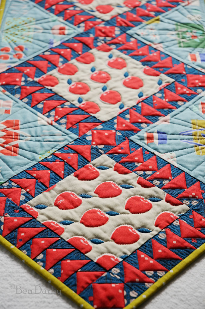 Huntspatch Quilts A Picnic table runner