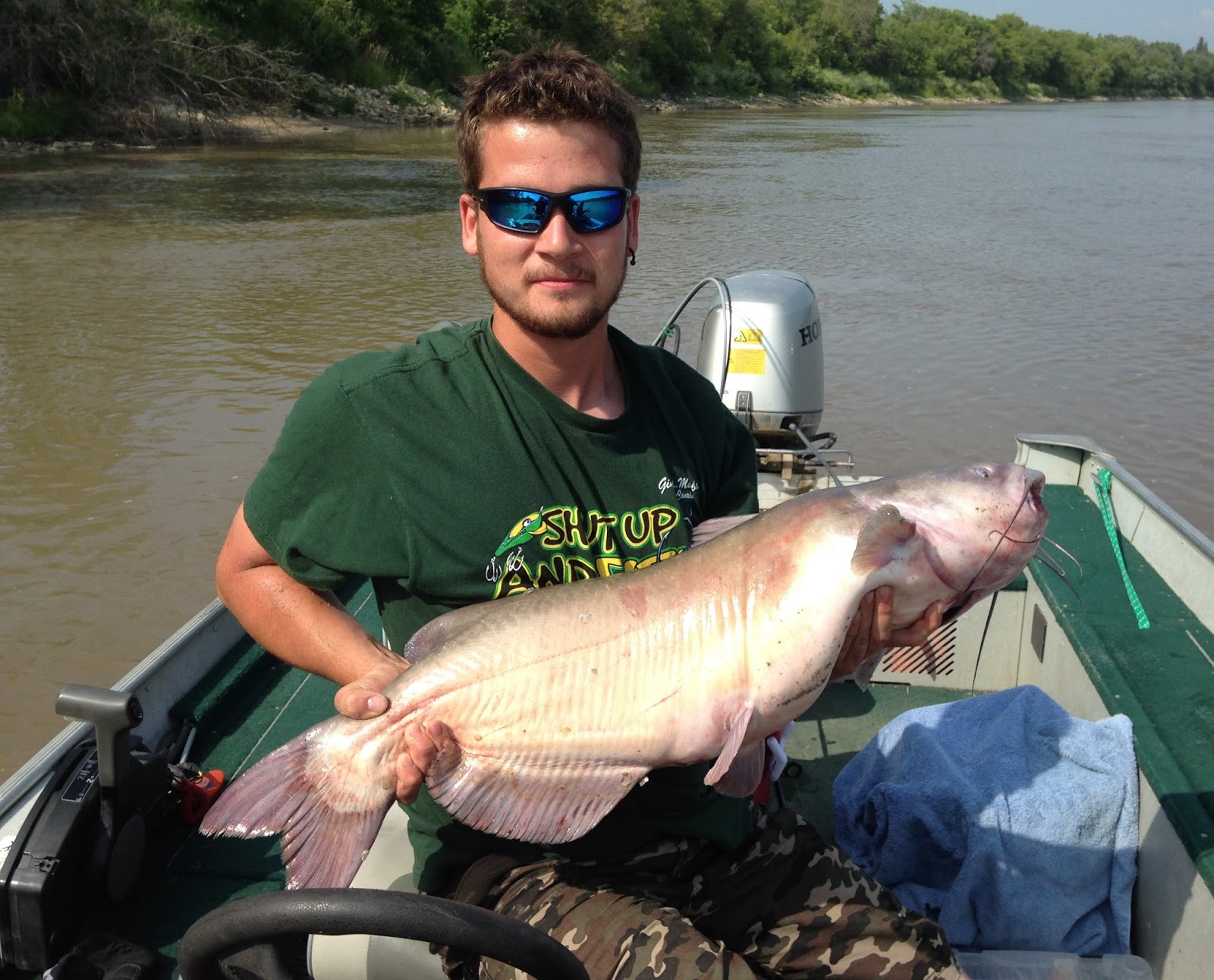 The Bearded Angler Channel Cats On The Red River