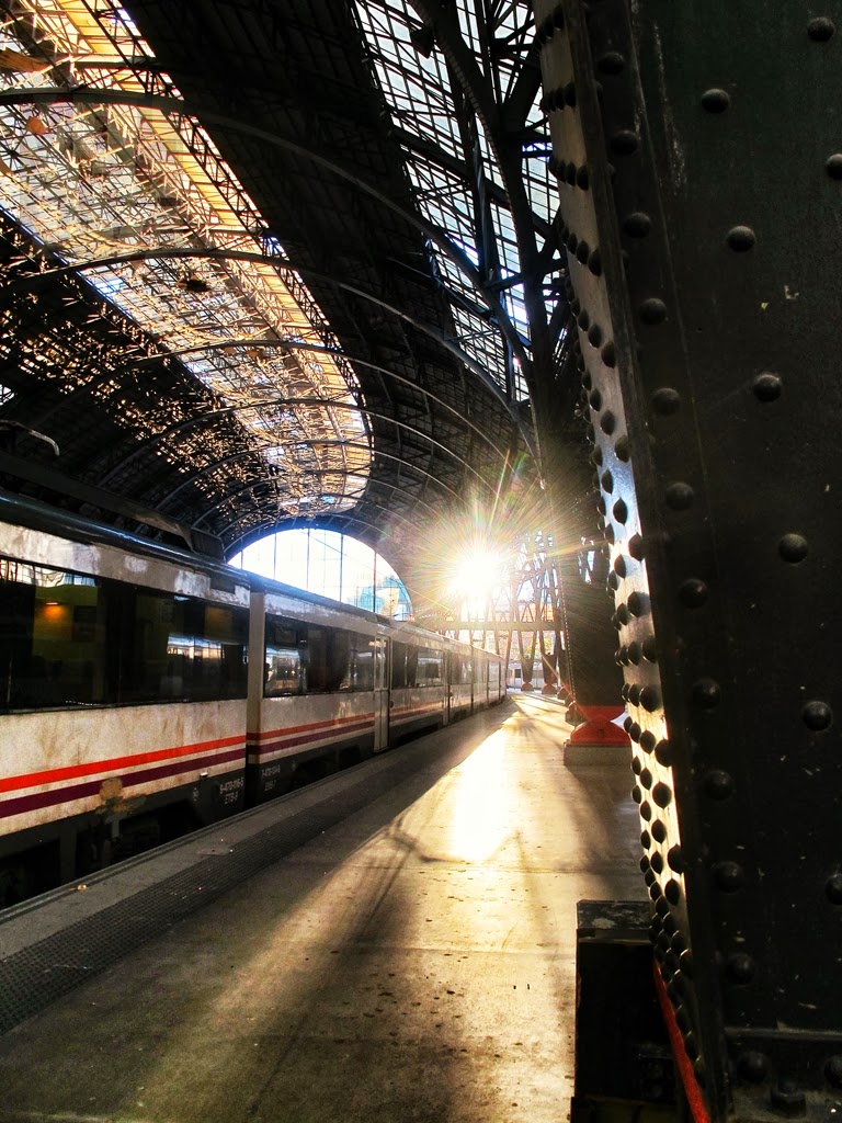 Milerenda Estació de França. Estación de Francia
