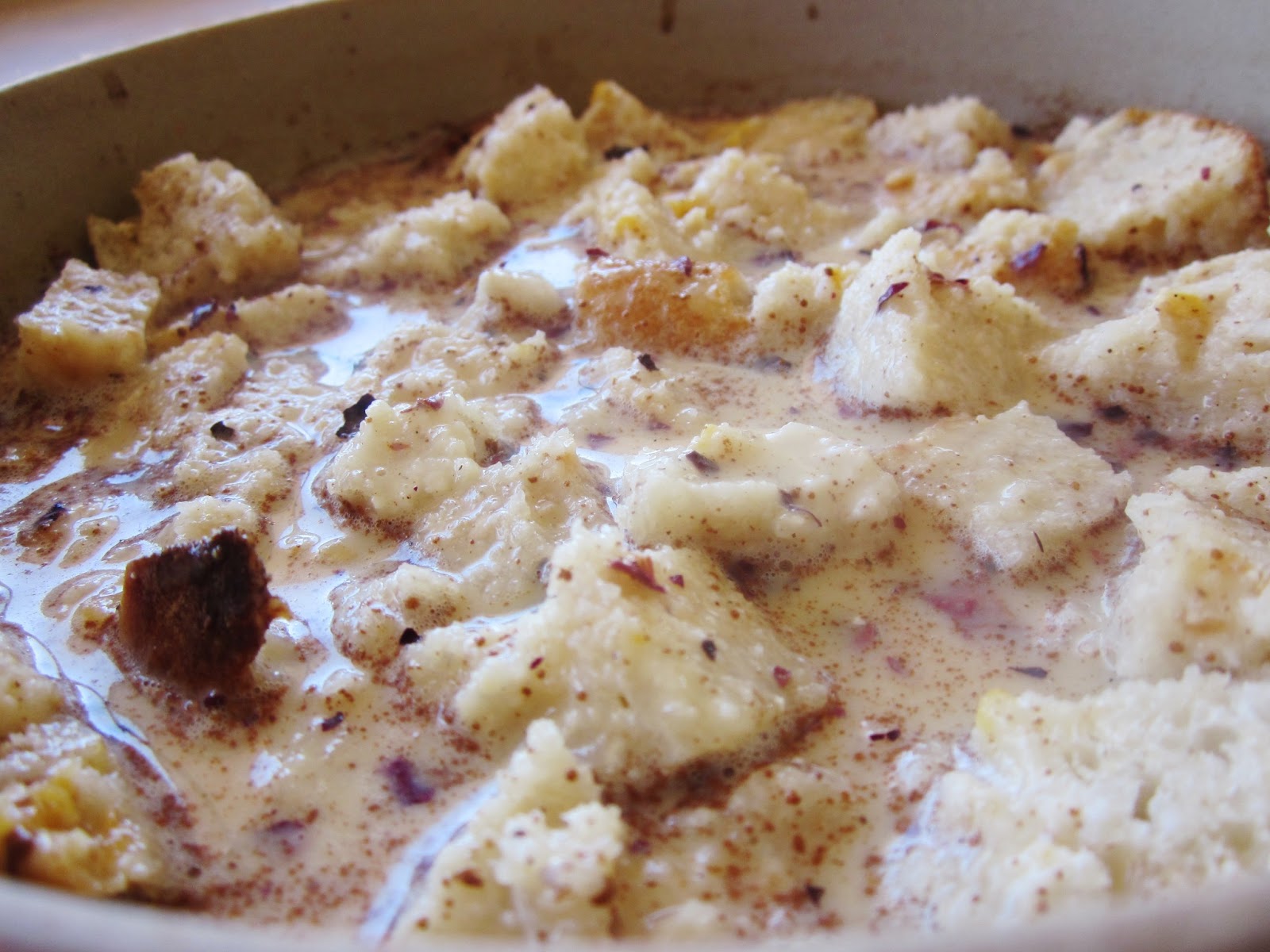 Chef Tess Bakeresse Peaches and cream sourdough vanillabean bread