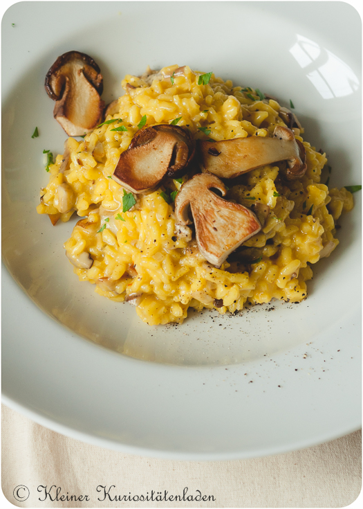 Safranrisotto mit Steinpilzen