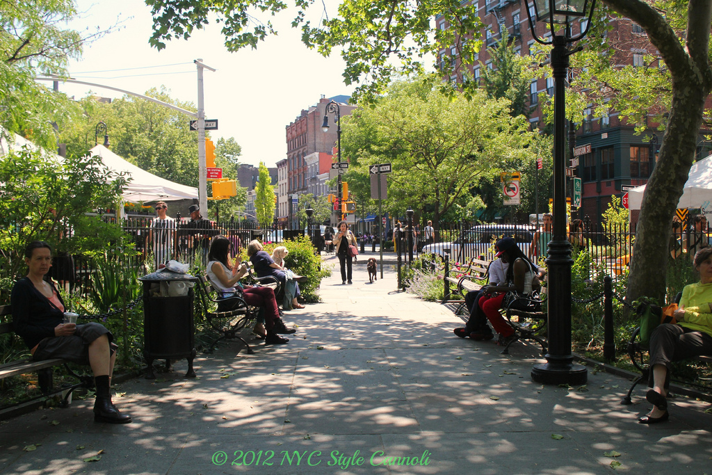 Abingdon Square in the West Village NYC, Style & a little Cannoli