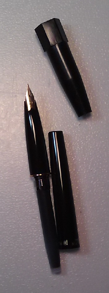 David Wasting Paper Making The Platinum Carbon Desk Fountain Pen