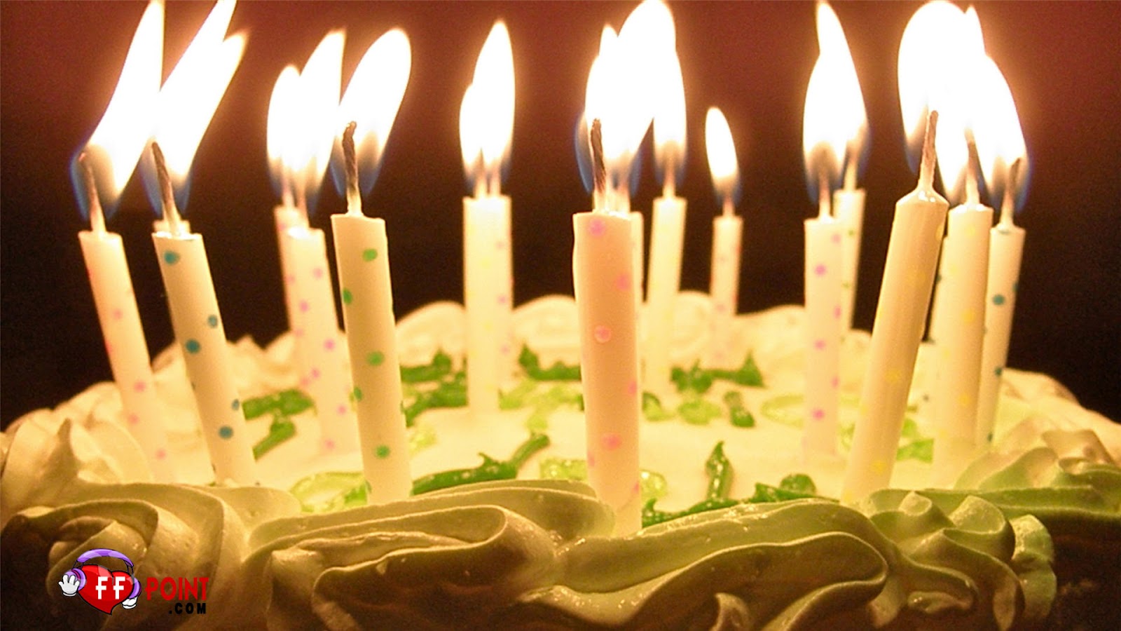 http://2.bp.blogspot.com/-VpRQ8XCzsIg/UEDU8OH-nOI/AAAAAAAAO3A/LRFQr4ZeQ44/s1600/happy+birthday+wallpapers+006+www.ffpoint.jpg