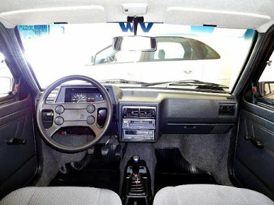 Voyage Quadrado Rebaixado R17" Pingo d' Agua