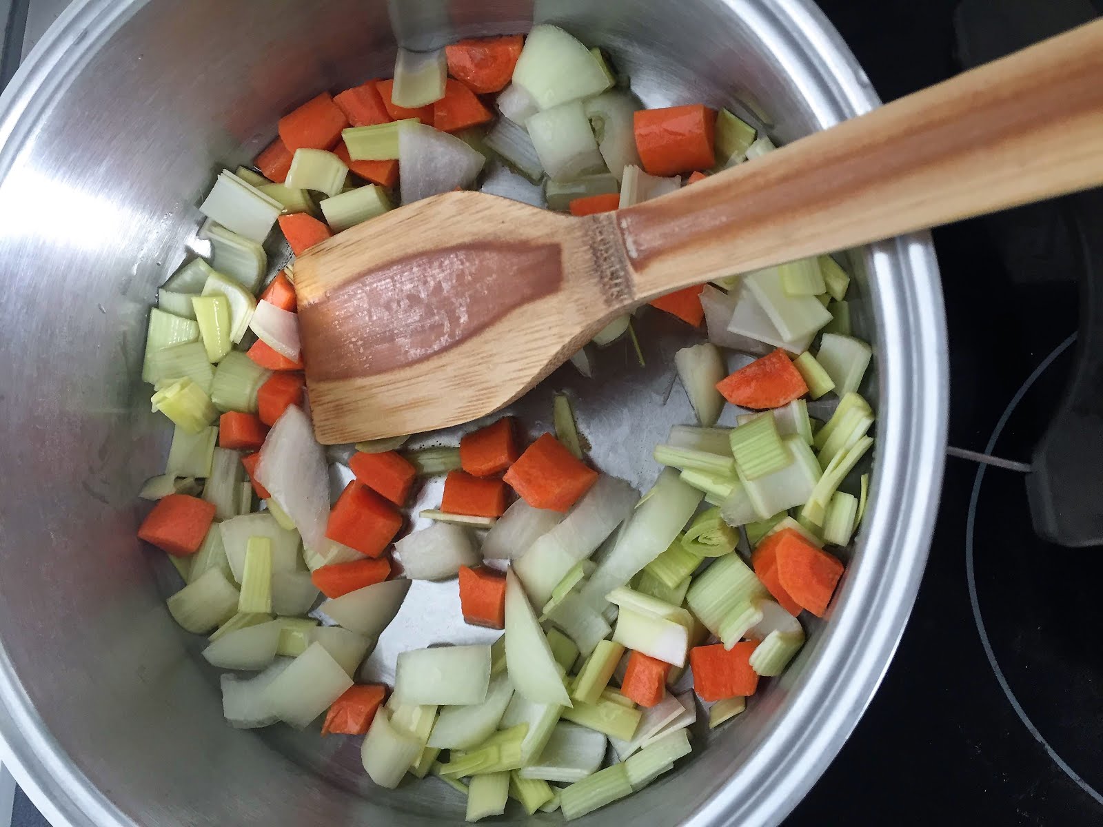 Salsa de verduras o jardinera para albóndigas Cocina con Berta