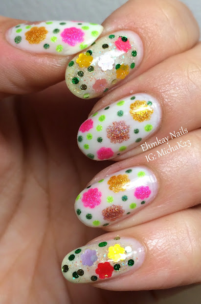 ehmkay nails daisy nail art