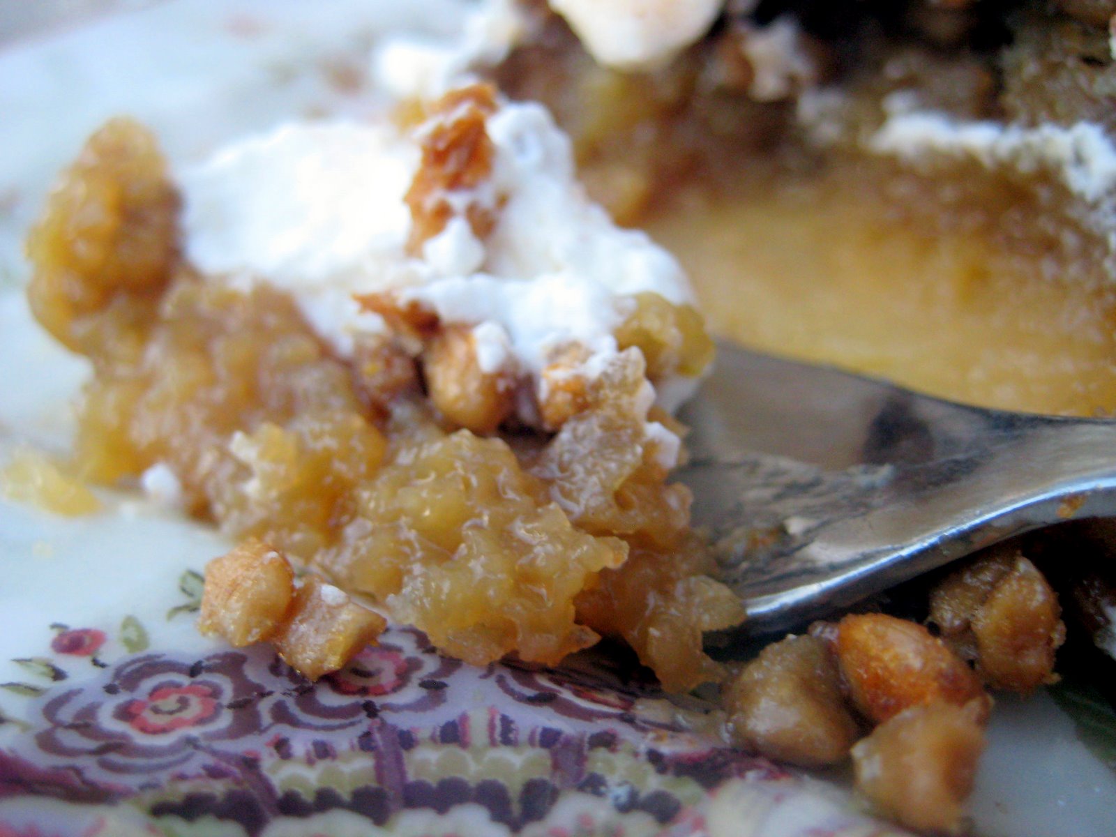 MISTY'S MORNINGS Sunflower Seed Caramel Pie {nutfree pecan pie}