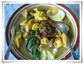 Banyuwangi Kebanggaan Isun Rujak Soto