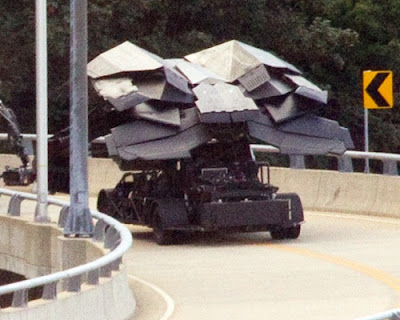 ¿Cambia Batman su batmovil por el batwing? 3