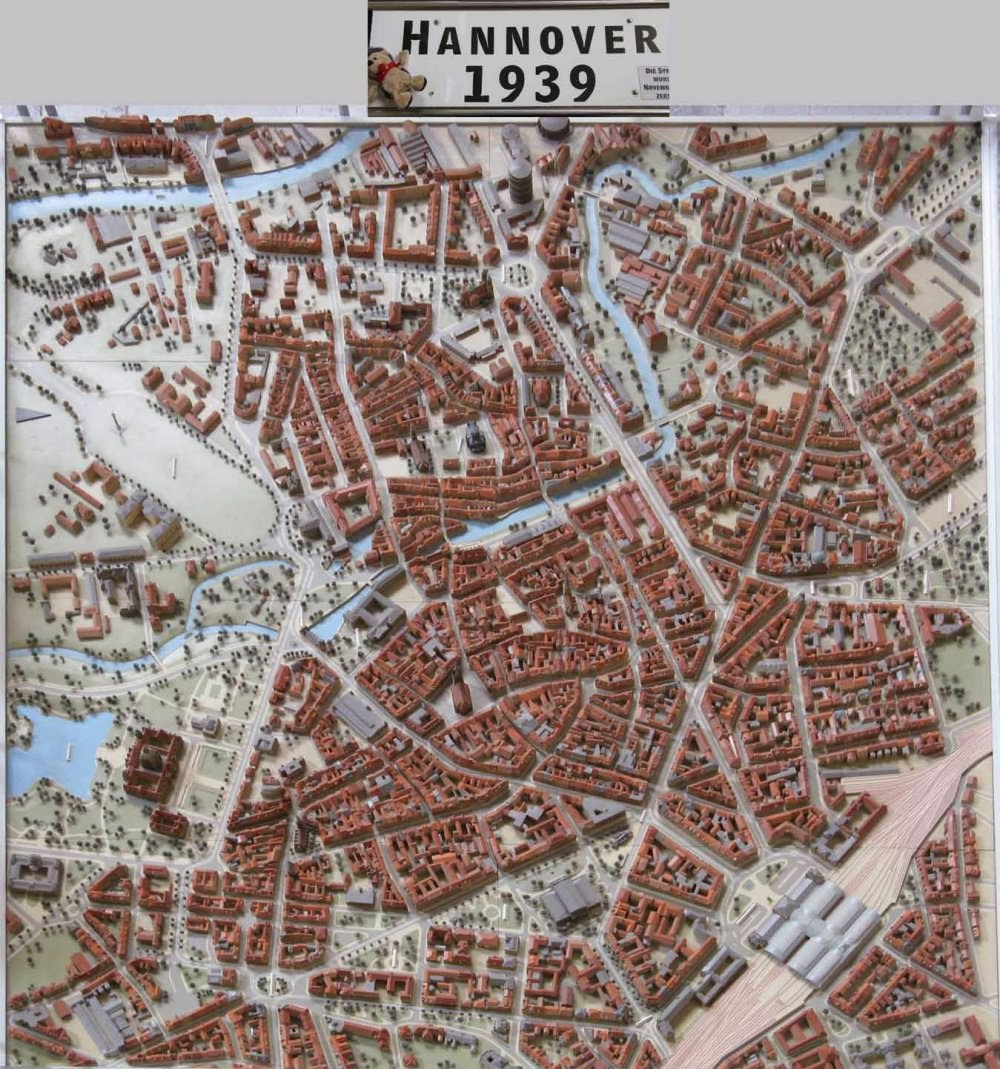 Pieks Auf Der Suche Nach Haselmupfel Juni 2014