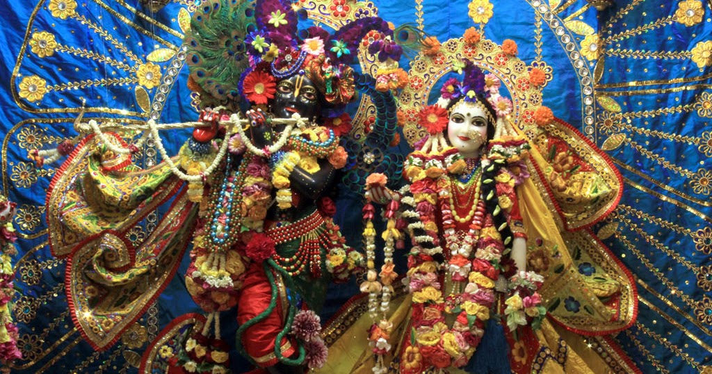 Divine Thought :: Temples, Mantras, Slokas, Festivals, Facts of God: Lord  Radha Krishna Iskcon | Lord Radha Krishna