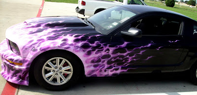 http://2.bp.blogspot.com/-Vud899Cb5Fg/TYvy-mU2umI/AAAAAAAAGfg/jtlD-mXWjiY/s1600/airbrushed_mustang_with_pink_true_fire_flame_theme_side.jpg