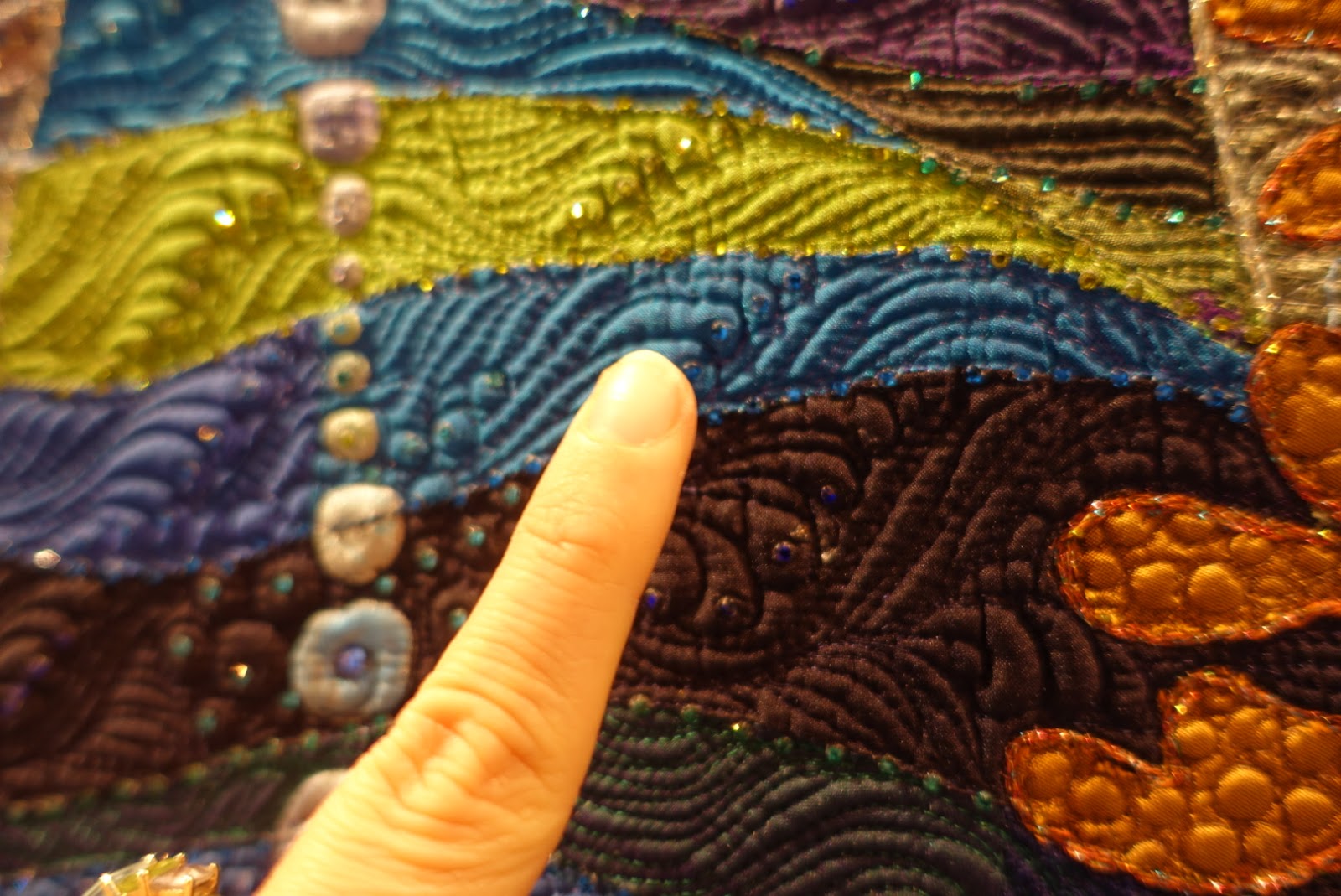 Feather On A Wire Festival of Quilts 2015 Birmingham NEC (updated)