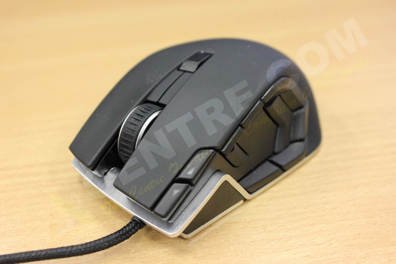 Keyboard overview of the Corsair Vengeance K60 and M60 mouse Keyboard overview of the Corsair Vengeance K60 and M60 mouse