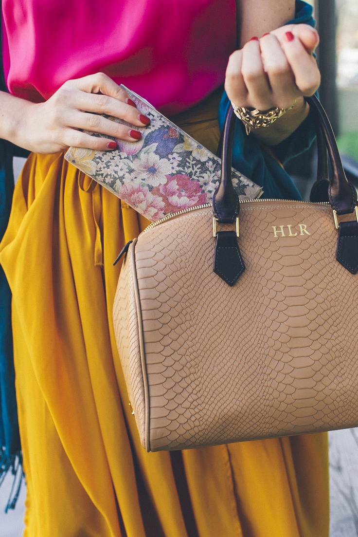 7 Perfect Wallets To Carry In & Out Of Your Handbag