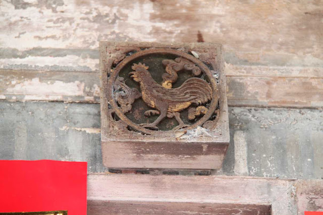 門印/抱鼓石-門當戶對-抱鼓石可分為螺蚌和如意兩種形