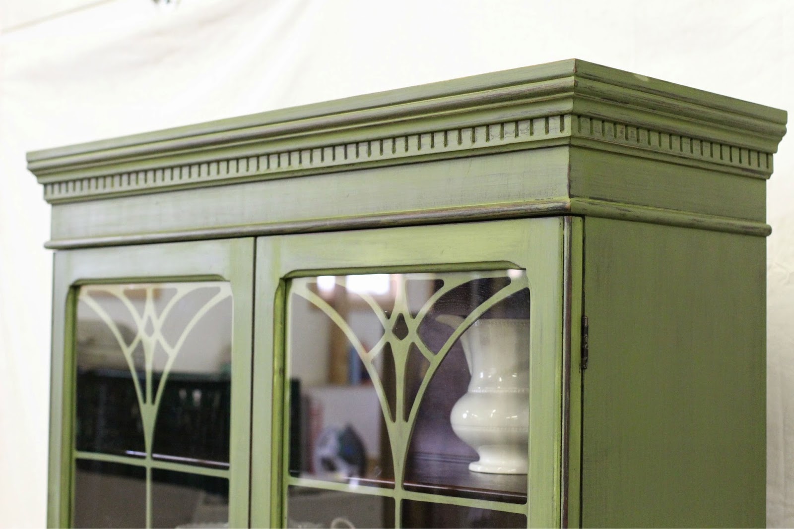 Laurel's Attic Boxwood Green China SOLD