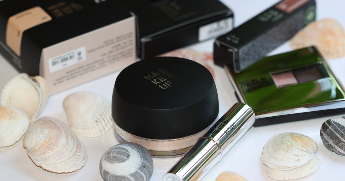 TSARINA MAKE UP FACTORY Mineral Powder Foundation Рассыпчатая