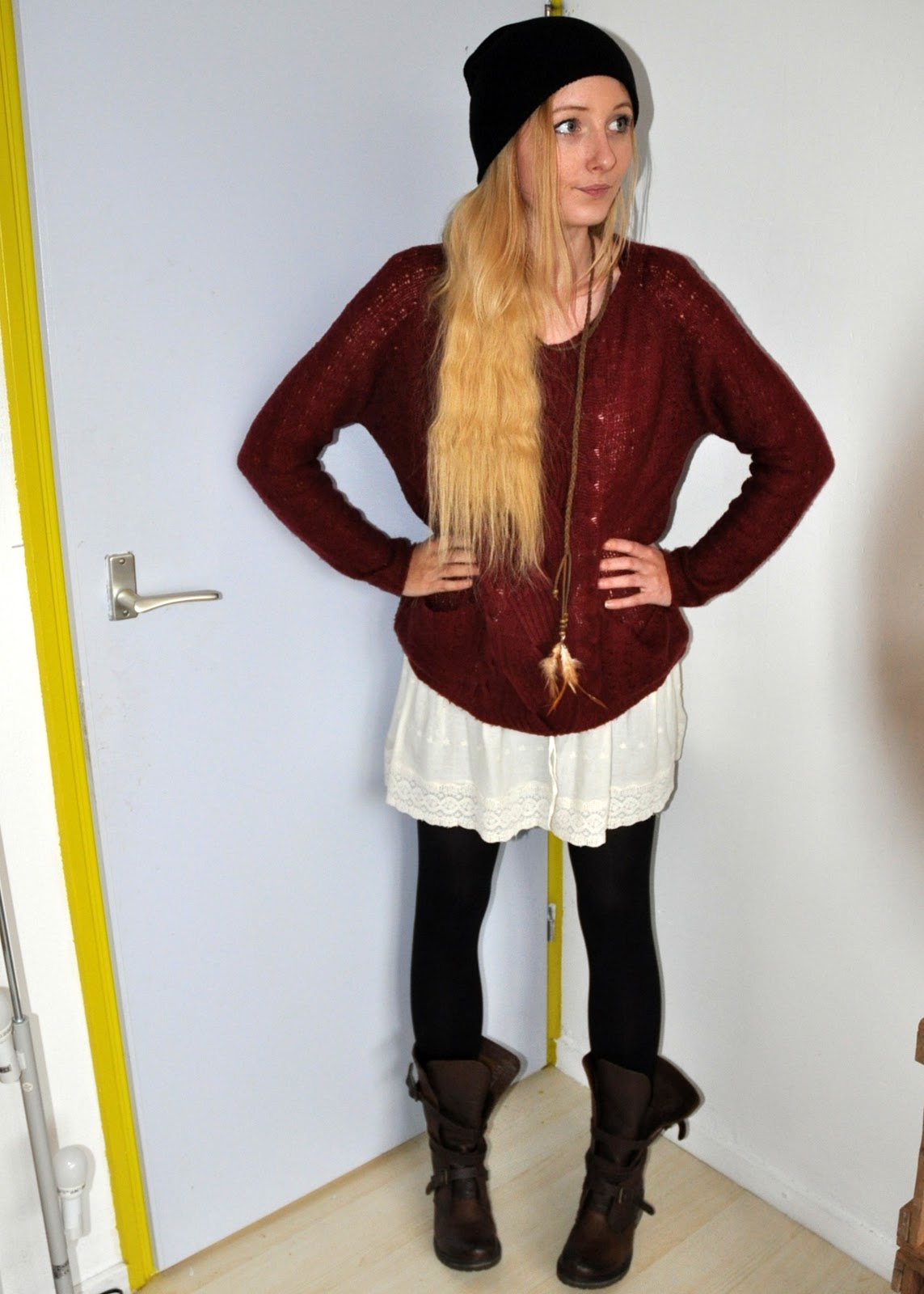 Blaues Kleid Mit Schwarzer Strumpfhose Schwarzes Kleid