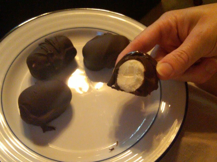 Stay At Home Baker Buttercream Eggs