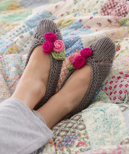 http://www.redheart.com/free-patterns/slippers-her
