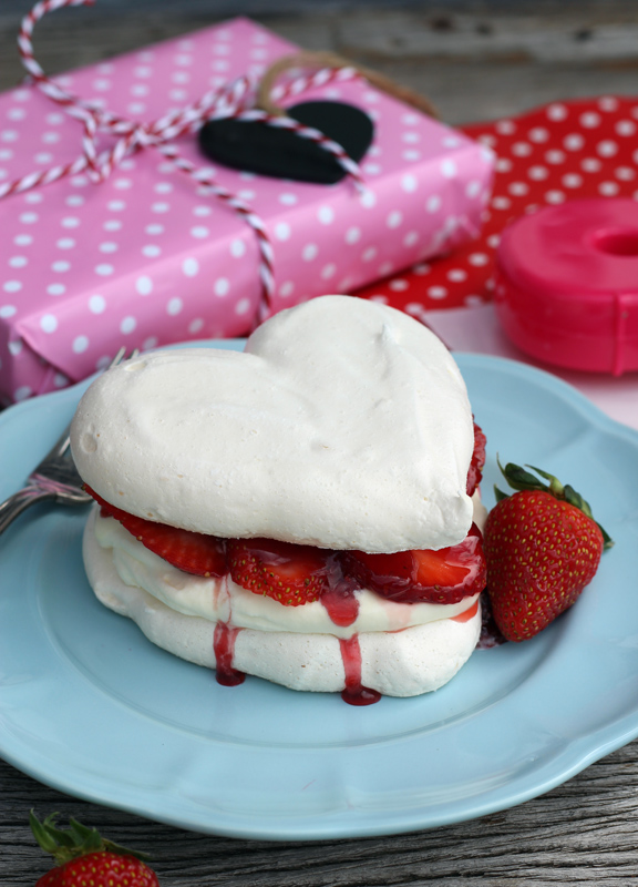 butter hearts sugar Strawberries and Cream Pavlova Hearts
