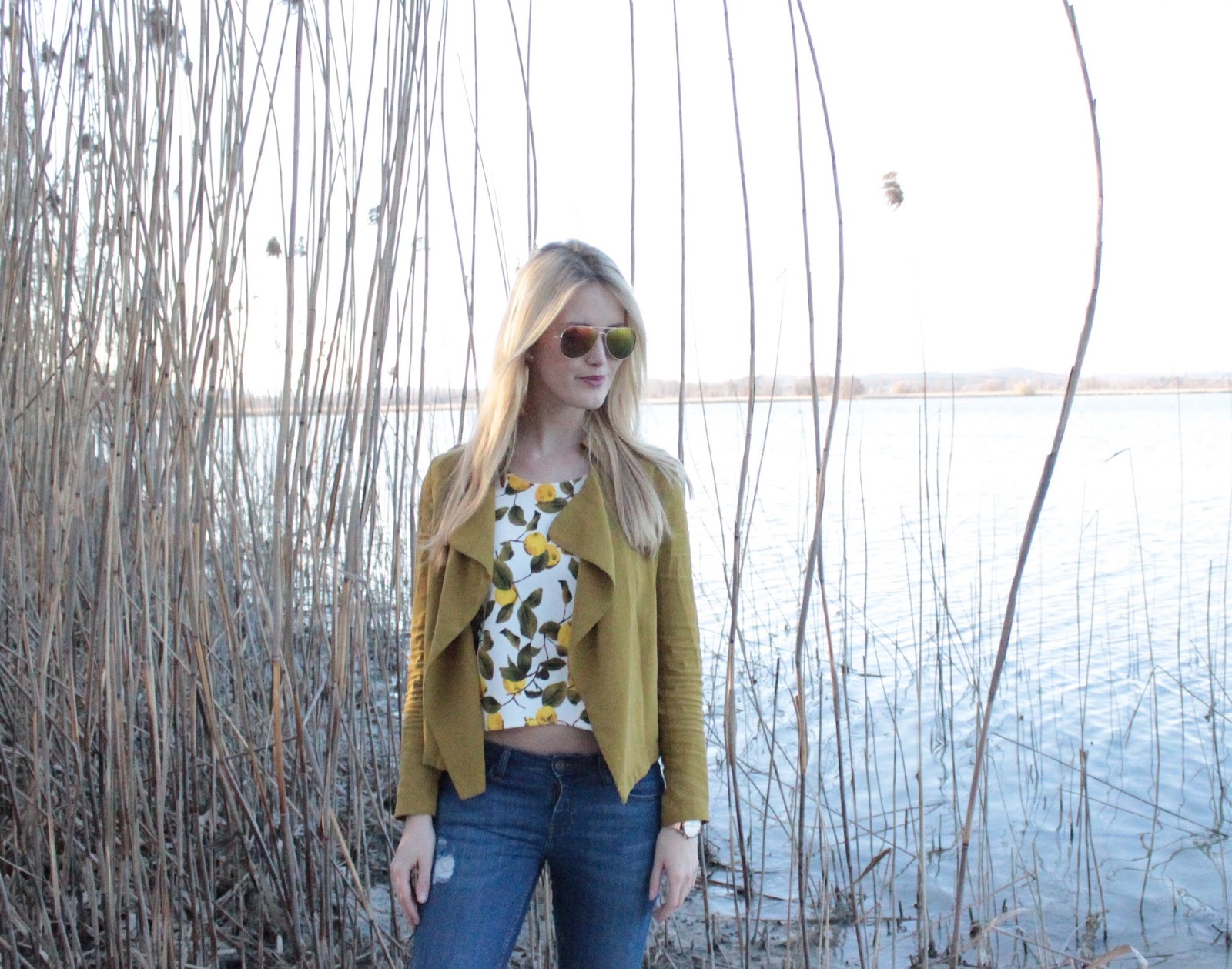 Fashion Outfit Moos Bodensee Zara Zitronen Olive Blazer Henry London Uhr Fashion Outfit Moos Bodensee Zara Zitronen Olive Blazer Henry London Uhr