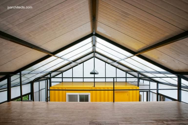 Arquitectura de Casas: Vivienda de bajo costo con material reciclado y